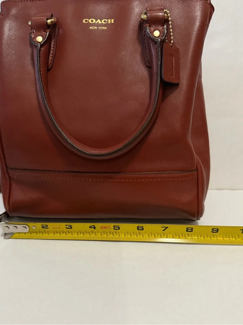 COACH Classic chestnut brown crossbody UEC 9x8x3, top zipper.Strap& 2 handles - Picture 12 of 15